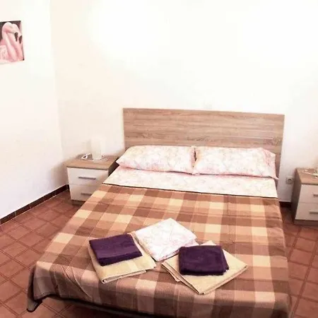 Cristina 1 Inftour Daire